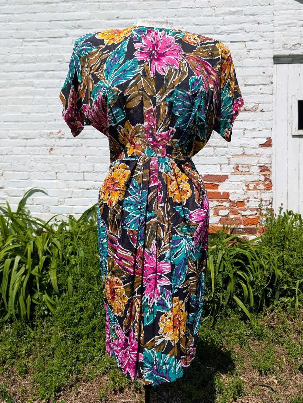 VTG Summer Floral Dress